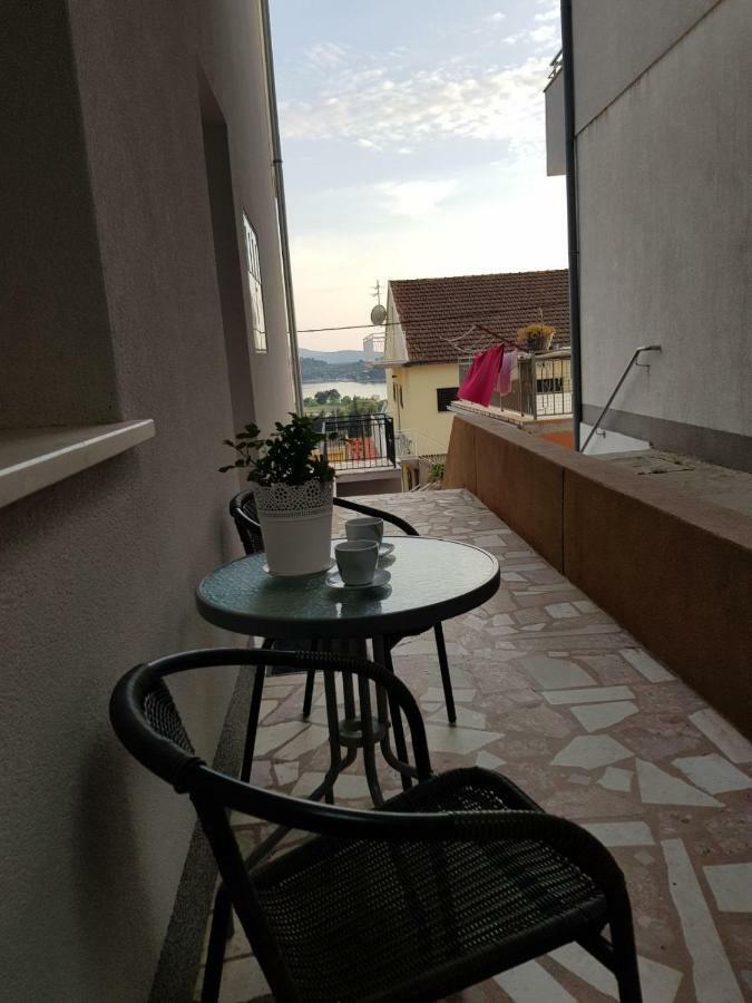 Apartments Nakic Σίμπενικ Εξωτερικό φωτογραφία