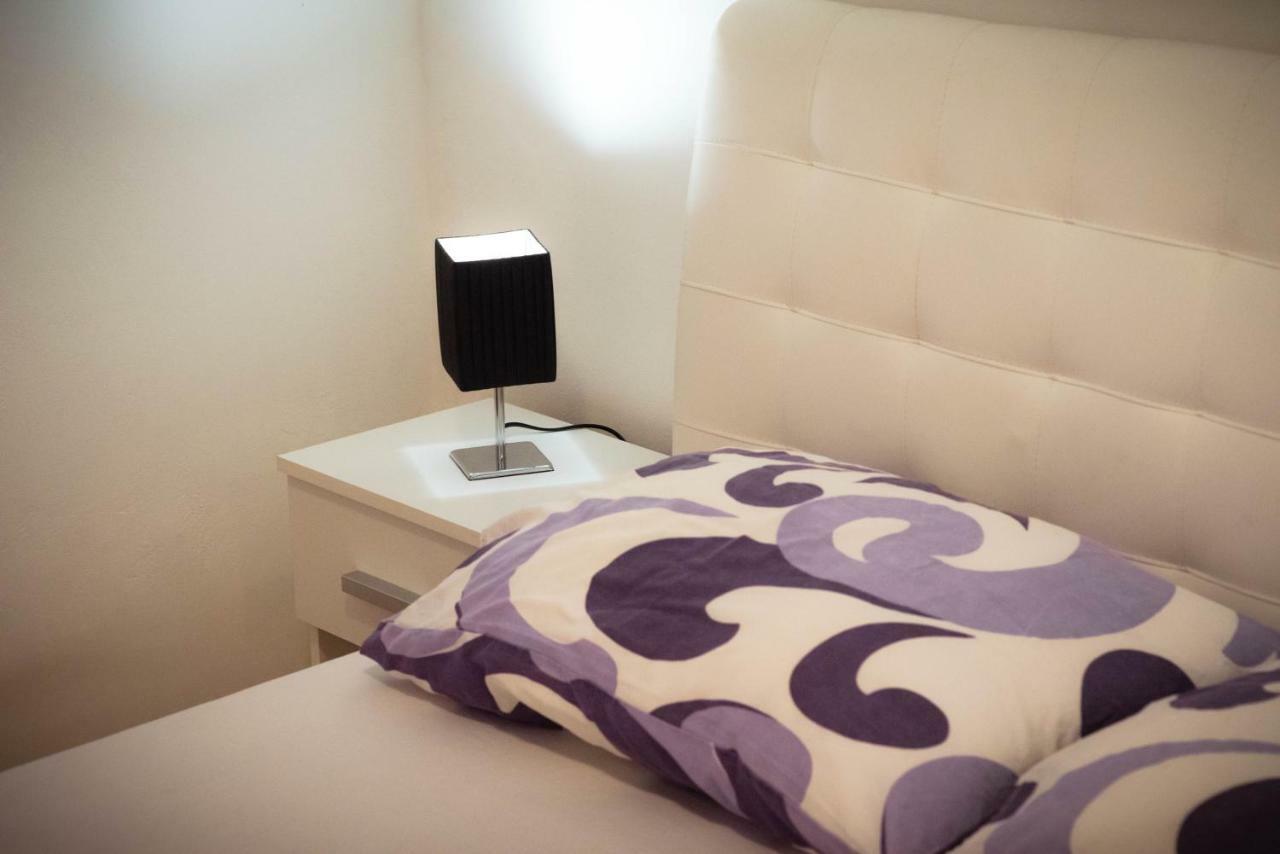Apartments Nakic Σίμπενικ Εξωτερικό φωτογραφία
