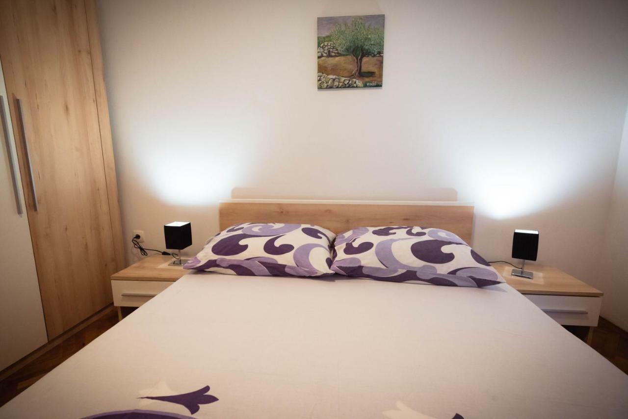 Apartments Nakic Σίμπενικ Εξωτερικό φωτογραφία