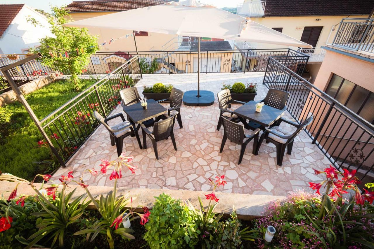Apartments Nakic Σίμπενικ Εξωτερικό φωτογραφία